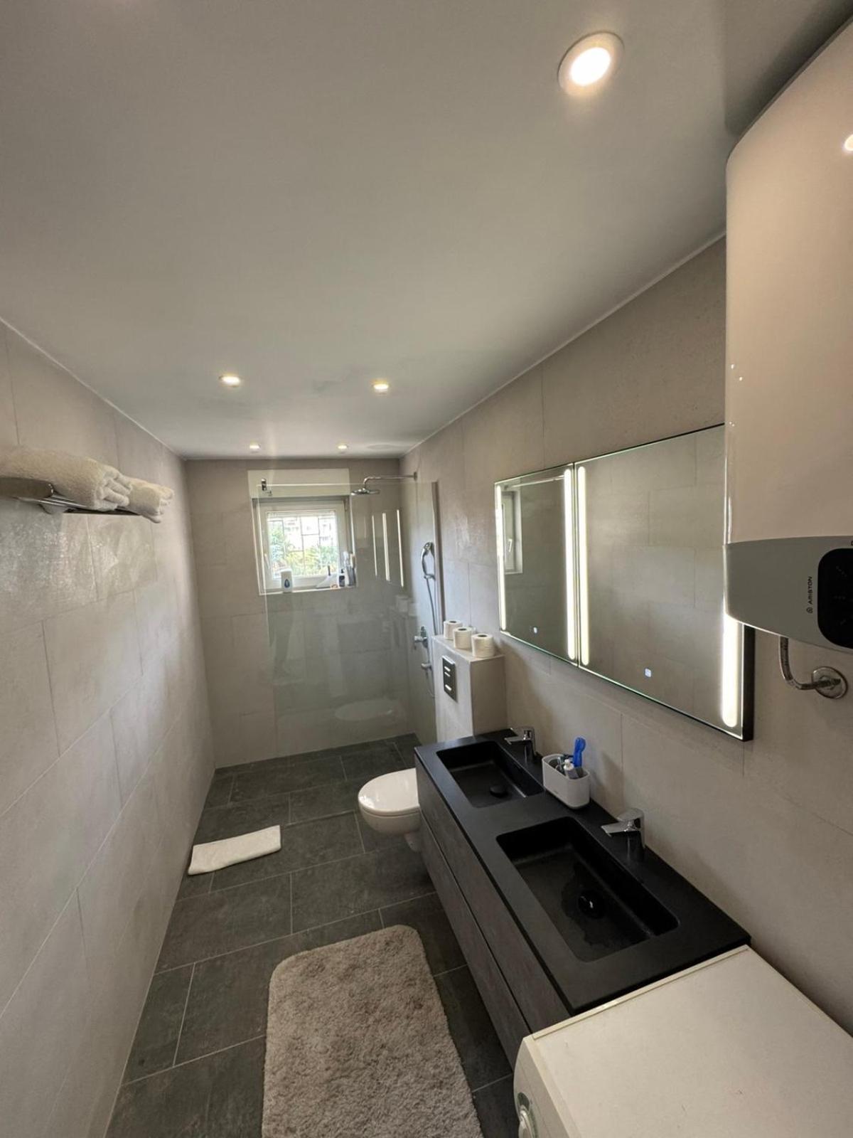Apartment Topla Herceg Novi Bagian luar foto